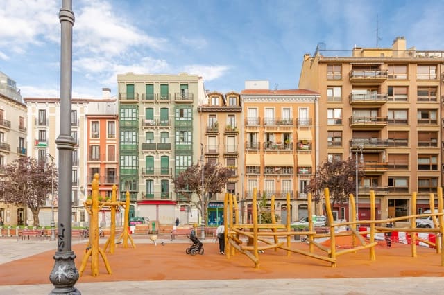 Commercieel te koop in Pamplona - € 239.000 (Ref: 10109049)