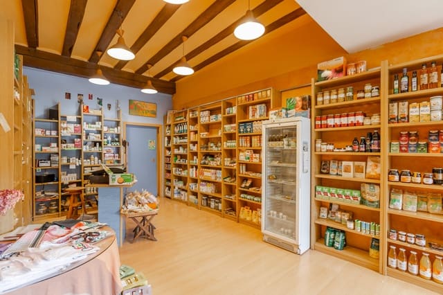 Commercieel te koop in Pamplona - € 239.000 (Ref: 10109049)