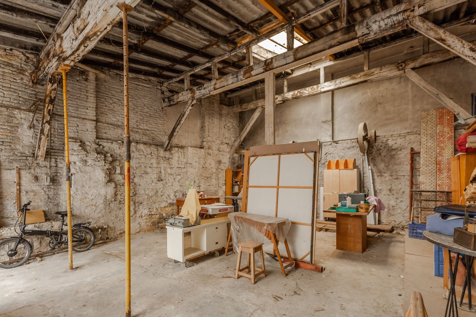 Commercial for sale in Pamplona / Iruna - € 239,000 (Ref: 10109049)