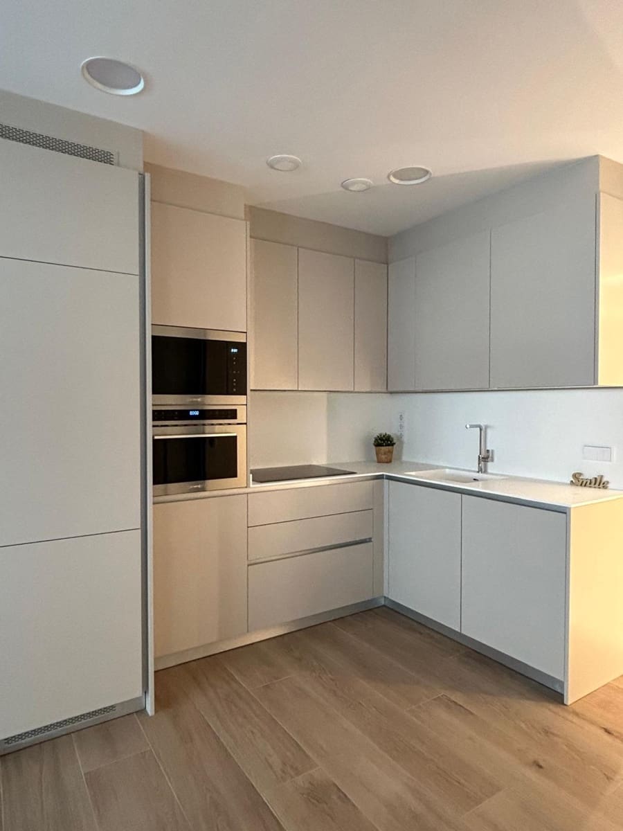 1 bedroom Flat for rent in Pamplona / Iruna with garage - € 1,150 (Ref: 10109050)
