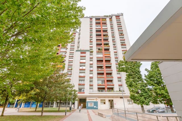 Bedrift til leie i Pamplona - € 34 000 (Ref: 10118939)