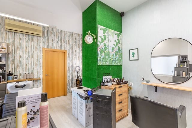Bedrift til leie i Pamplona - € 34 000 (Ref: 10118939)