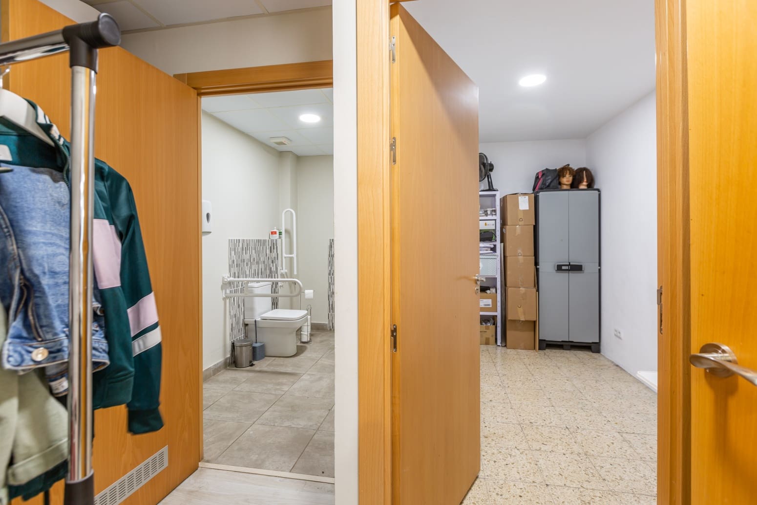 Empresa para arrendar em Pamplon - 34 000 € (Ref: 10118939)