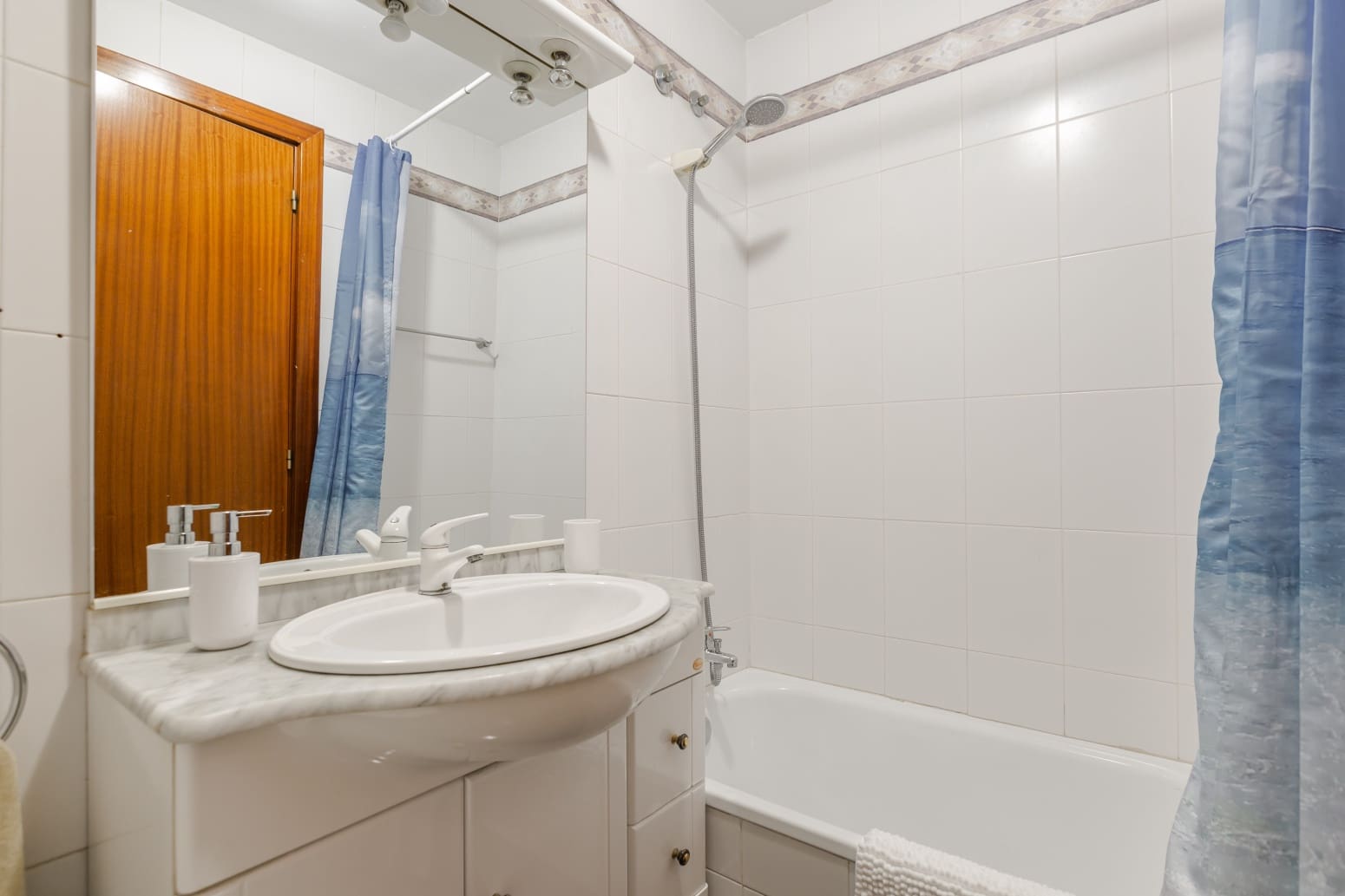 3 makuuhuone Asunto myytävänä paikassa Pamplona mukana 
autotalli - 240 000 € (Ref: 10123561)