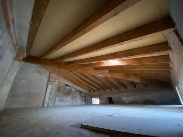 Chalet en Allo en venta - 65.000 € (Ref: 10123562)