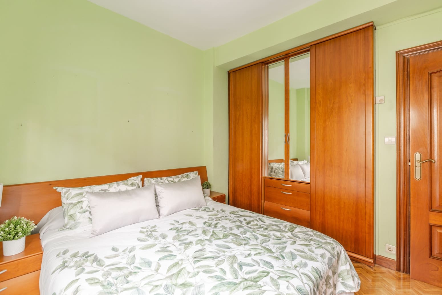 3 bedroom Flat for sale in Ansoain with garage - € 200,000 (Ref: 10128211)