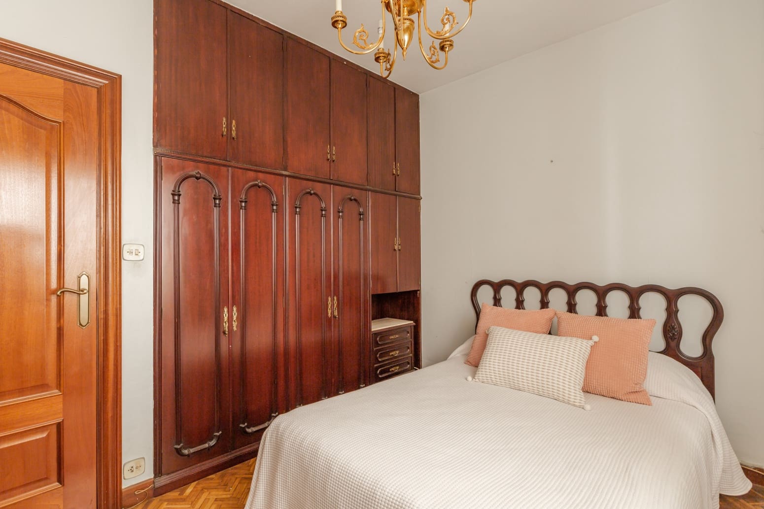 3 bedroom Flat for sale in Ansoain with garage - € 200,000 (Ref: 10128211)