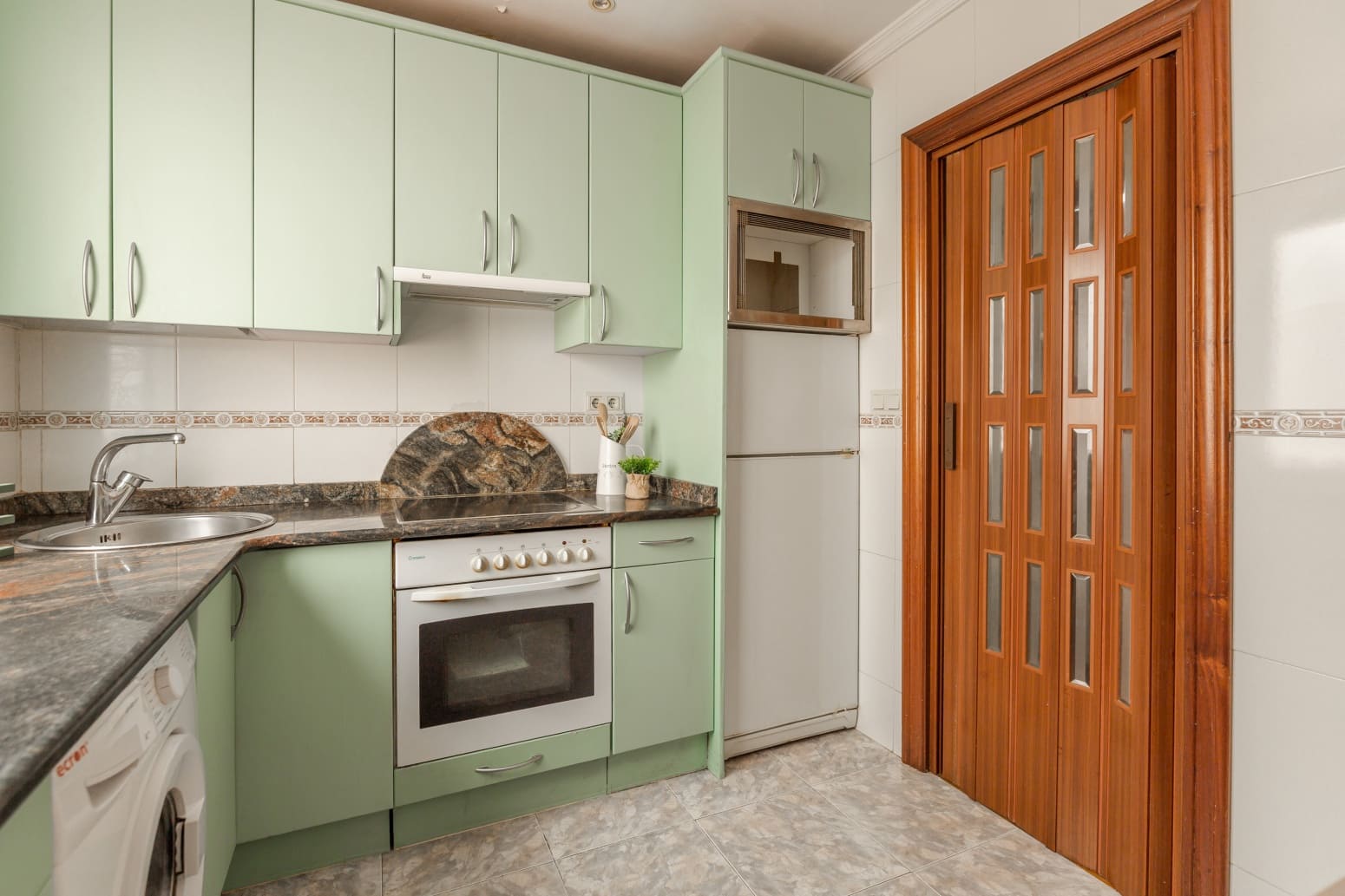 3 bedroom Flat for sale in Ansoain with garage - € 200,000 (Ref: 10128211)