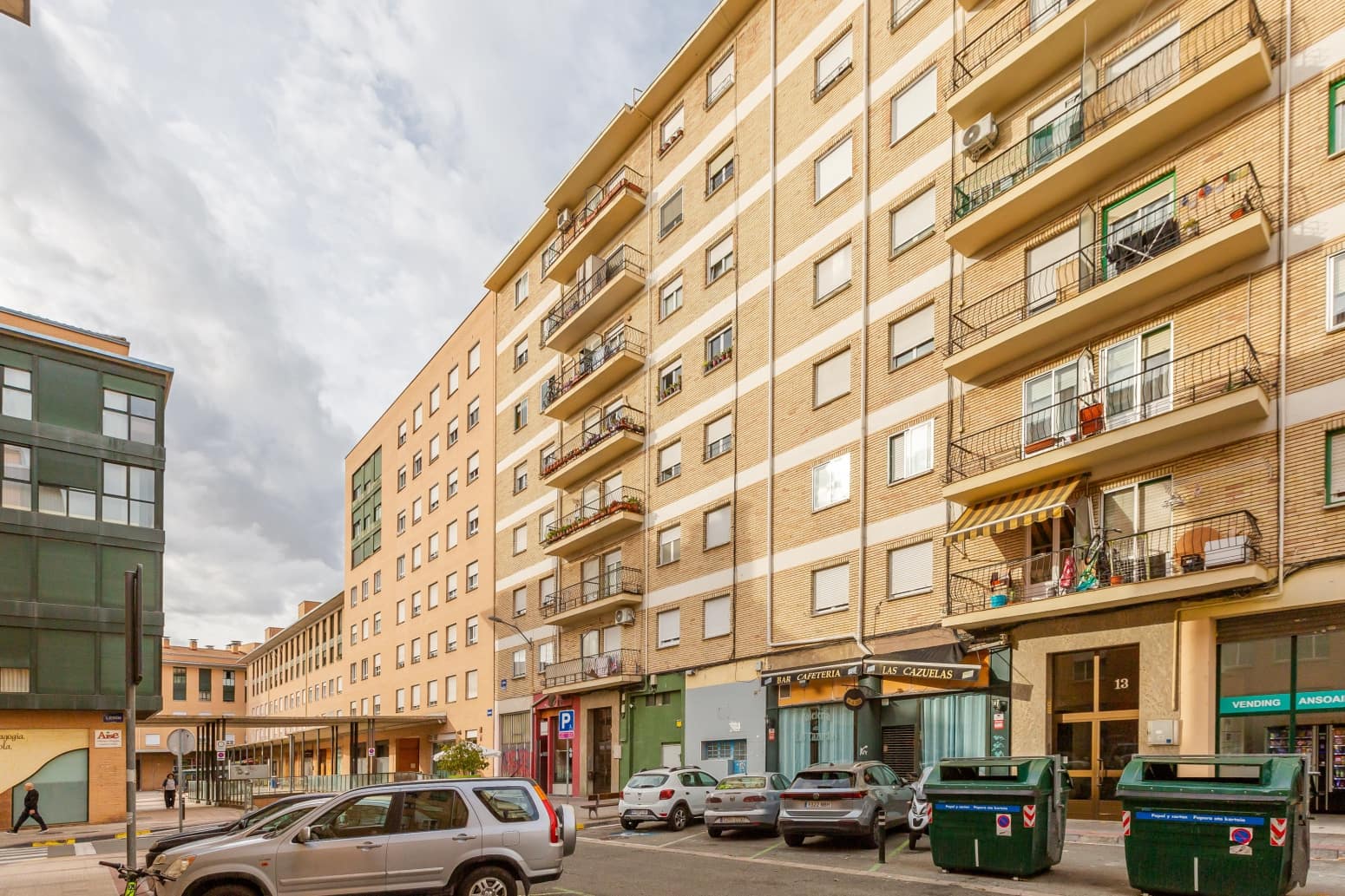 3 bedroom Flat for sale in Ansoain with garage - € 200,000 (Ref: 10128211)
