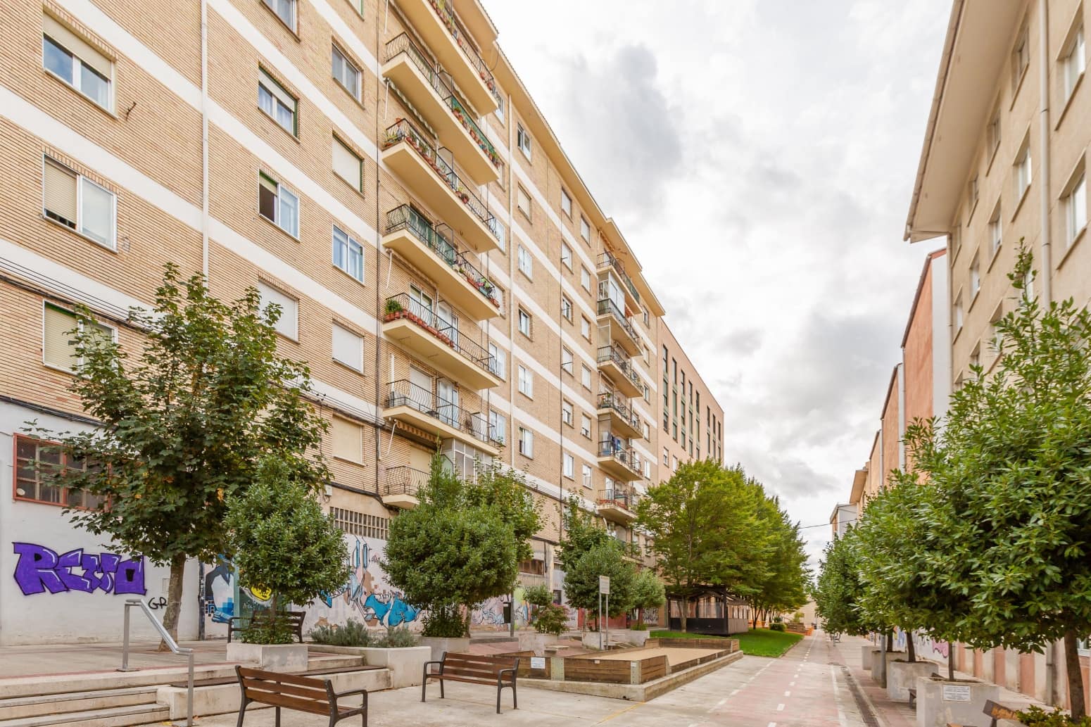 3 bedroom Flat for sale in Ansoain with garage - € 200,000 (Ref: 10128211)