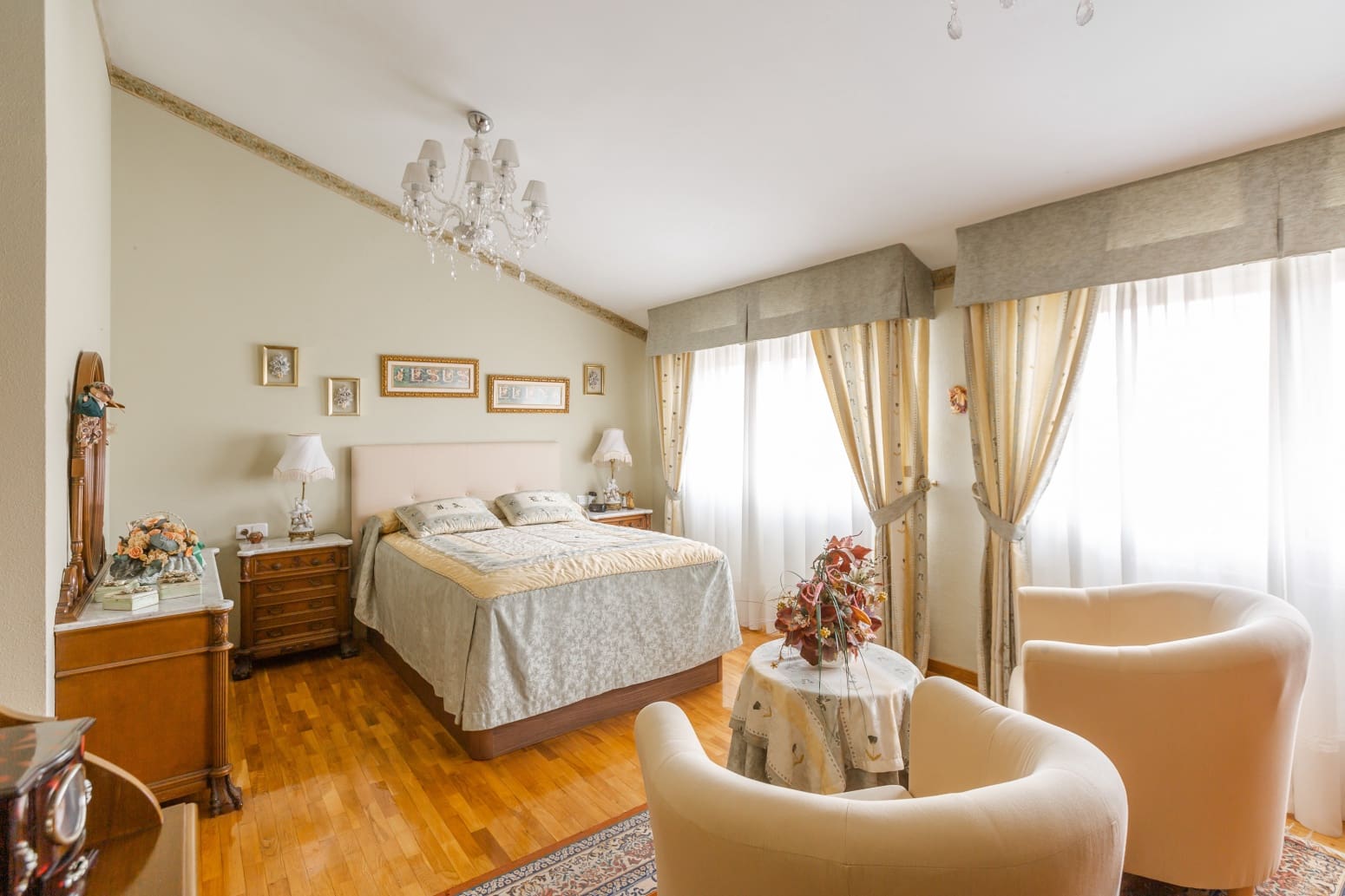 3 soverom Villa til salgs i Zizur Mayor / Zizur Nagusia med garasje - € 497 000 (Ref: 10146381)