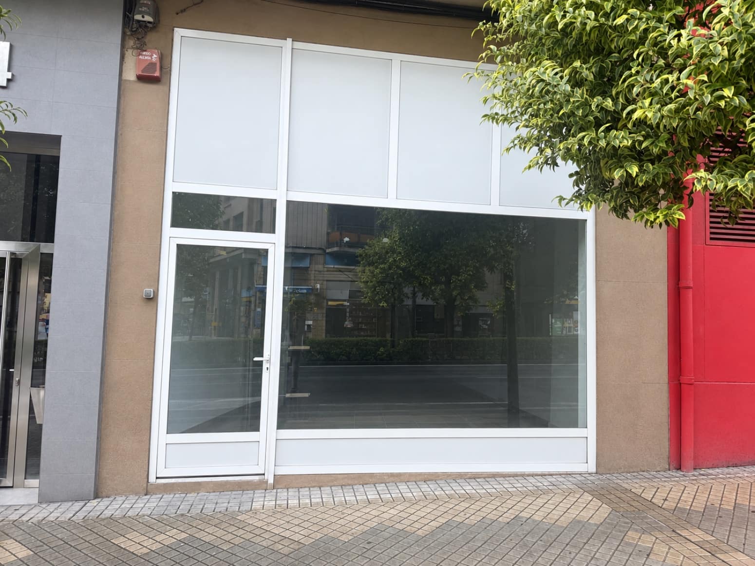Commerciale in vendita in Pamplona - 165.000 € (Rif: 10146382)
