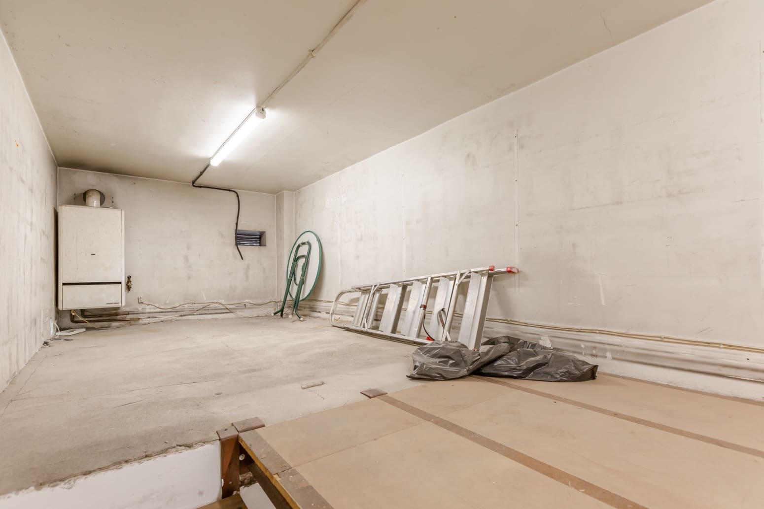 Kaupallinen vuokrattavana paikassa Pamplona - 500 € (Ref: 10146383)