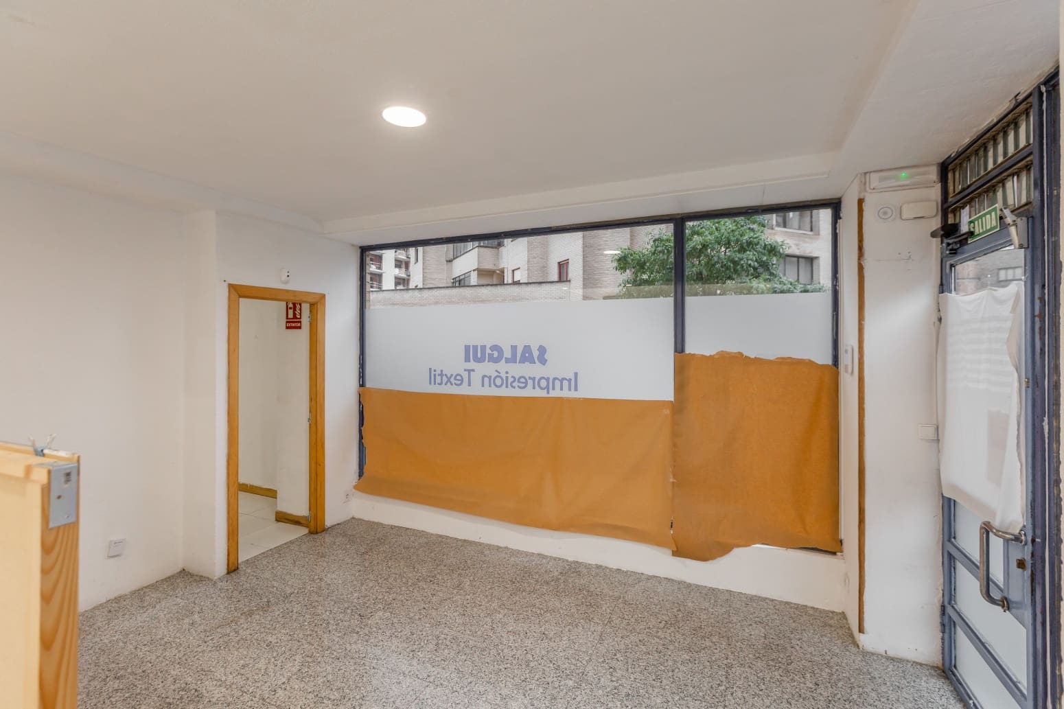 Kaupallinen vuokrattavana paikassa Pamplona - 500 € (Ref: 10146383)