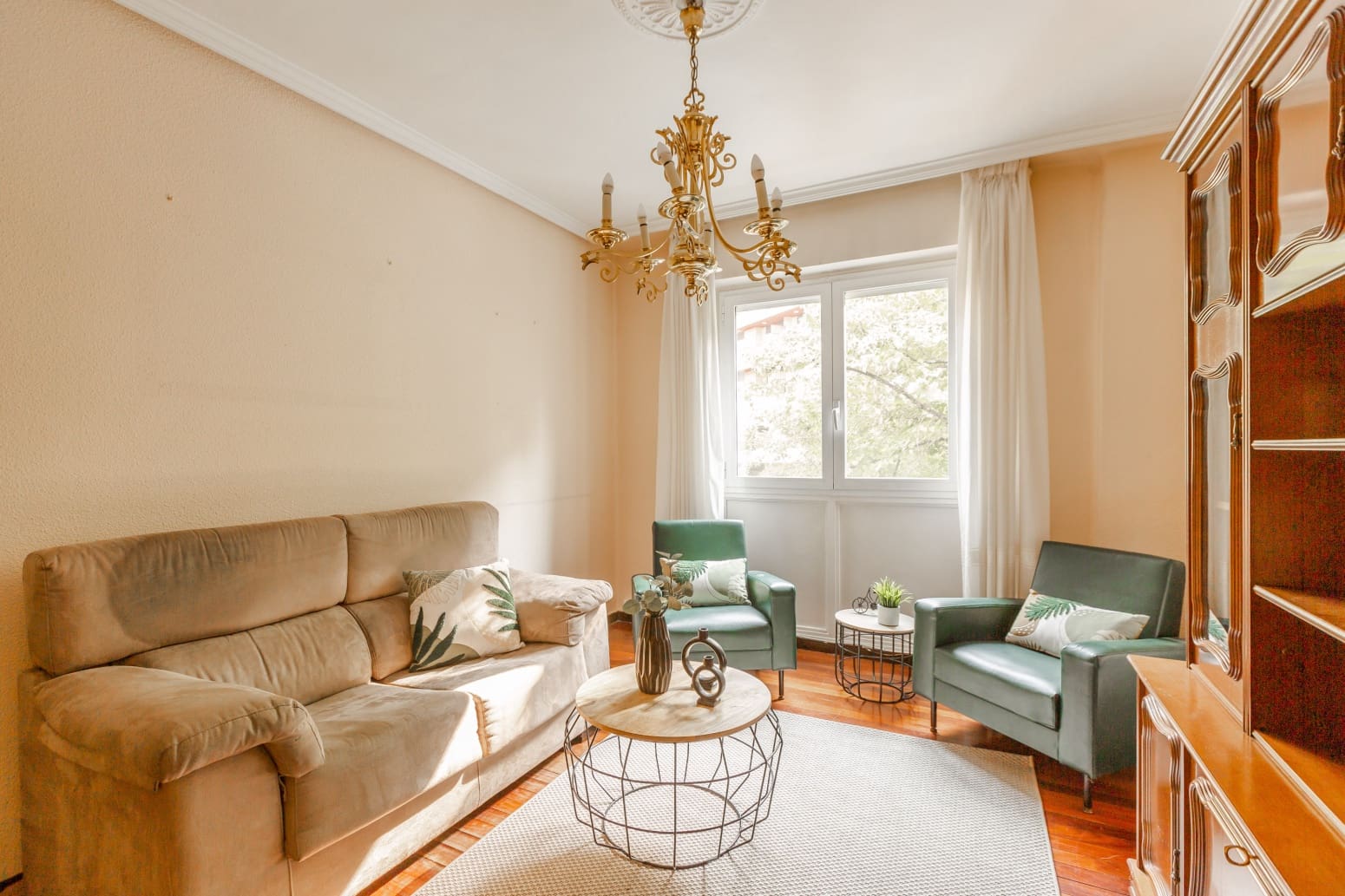 4 soveværelse Lejlighed til salg i Pamplona / Iruna med garage - € 280.000 (Ref: 10148410)