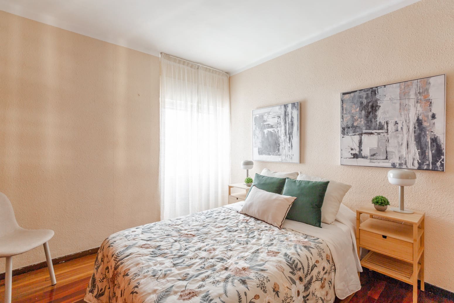 4 soveværelse Lejlighed til salg i Pamplona / Iruna med garage - € 280.000 (Ref: 10148410)