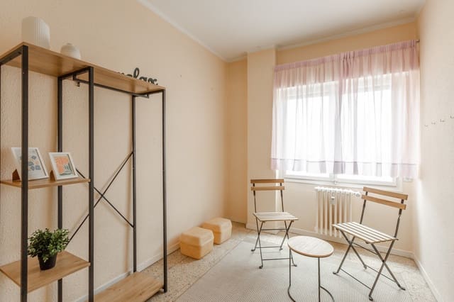 4 soveværelse Lejlighed til salg i Pamplona / Iruña med garage - € 280.000 (Ref: 10148410)