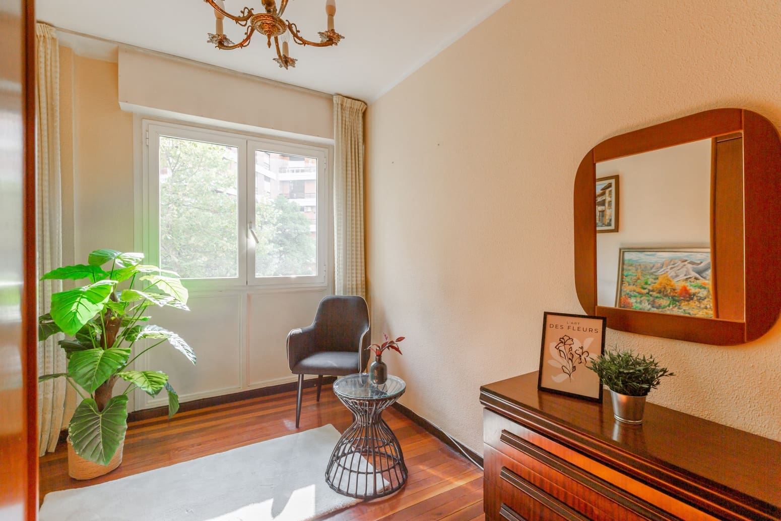 4 soveværelse Lejlighed til salg i Pamplona / Iruna med garage - € 280.000 (Ref: 10148410)