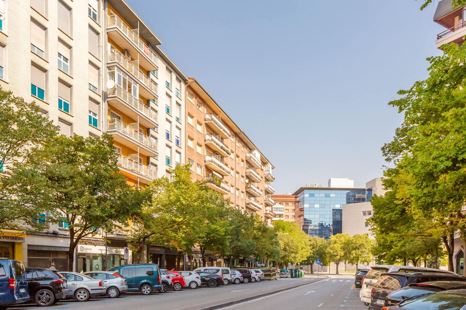 4 soveværelse Lejlighed til salg i Pamplona / Iruna med garage - € 280.000 (Ref: 10148410)