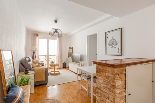 1 soveværelse Lejlighed til salg i Ansoáin med swimmingpool garage - € 215.000 (Ref: 10148411)