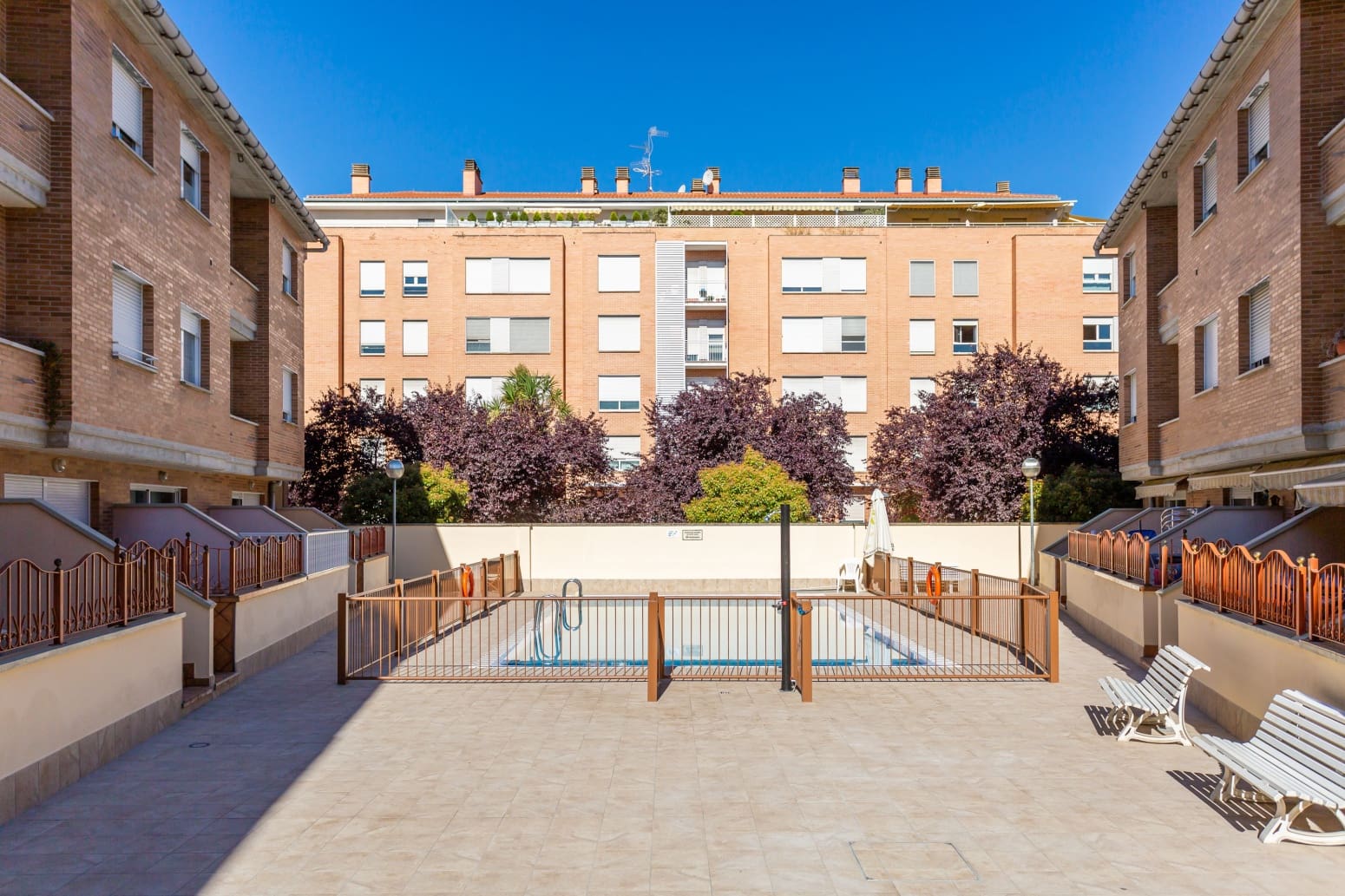 1 soveværelse Lejlighed til salg i Ansoain med swimmingpool garage - € 215.000 (Ref: 10148411)