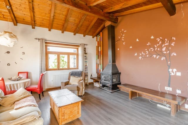 4 soverom Villa til salgs i Lerga med garasje - € 245 000 (Ref: 10159200)