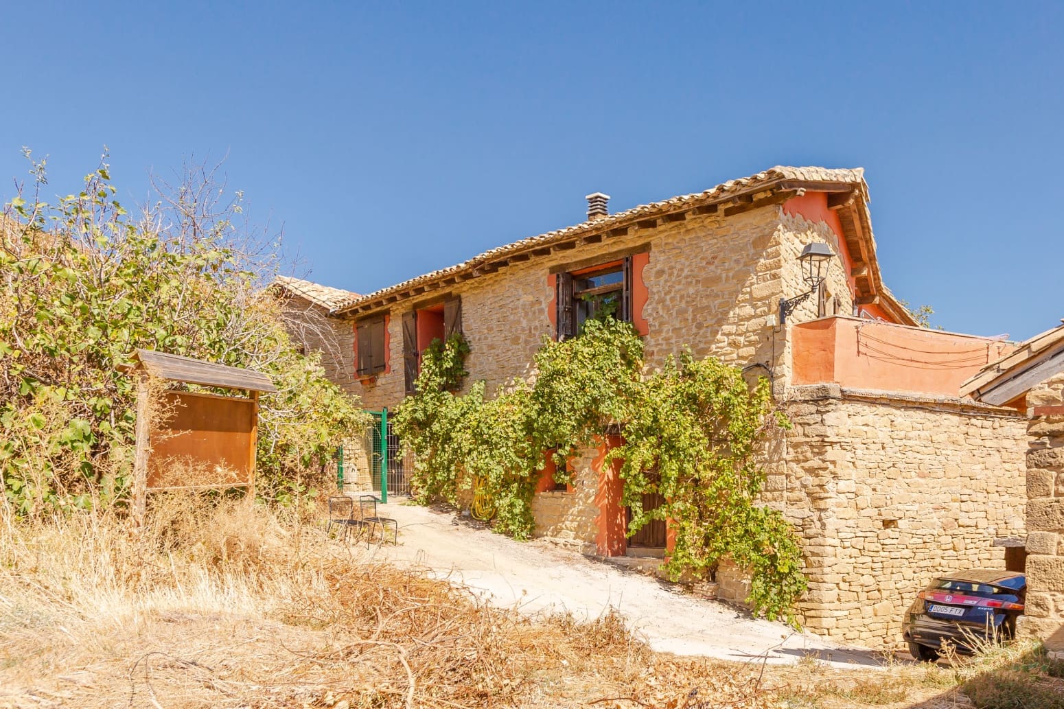 4 bedroom Villa for sale in Lerga with garage - € 245,000 (Ref: 10159200)