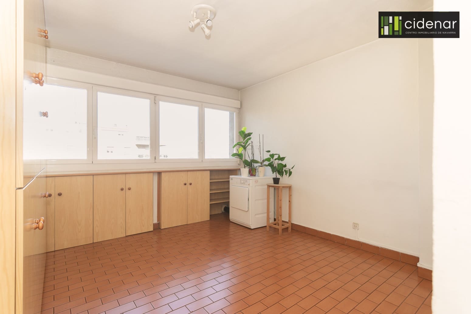 5 bedroom Flat for sale in Pamplona / Iruna with garage - € 576,000 (Ref: 10164722)
