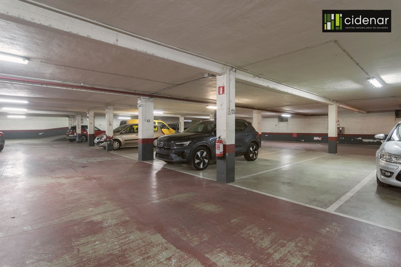5 bedroom Flat for sale in Pamplona / Iruna with garage - € 576,000 (Ref: 10164722)