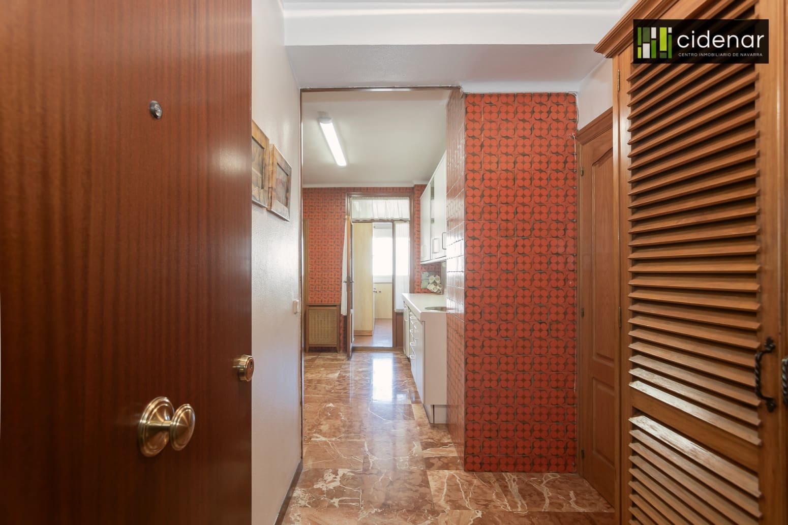 5 bedroom Flat for sale in Pamplona / Iruna with garage - € 576,000 (Ref: 10164722)