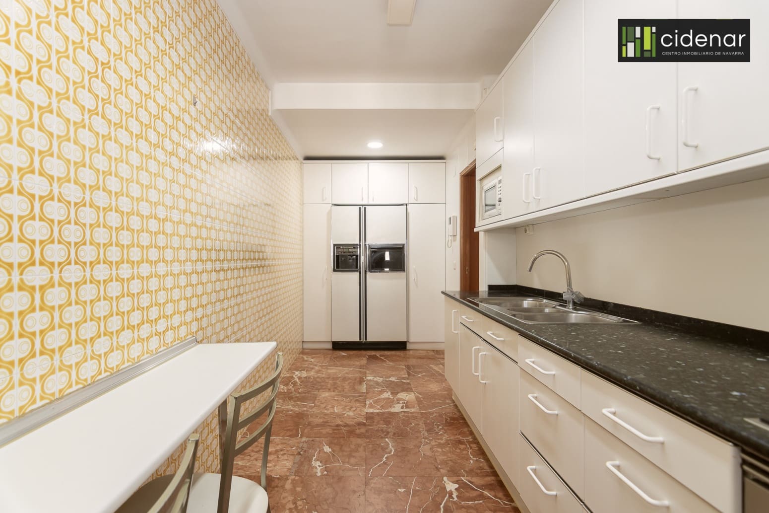 5 bedroom Flat for sale in Pamplona / Iruna with garage - € 576,000 (Ref: 10164722)
