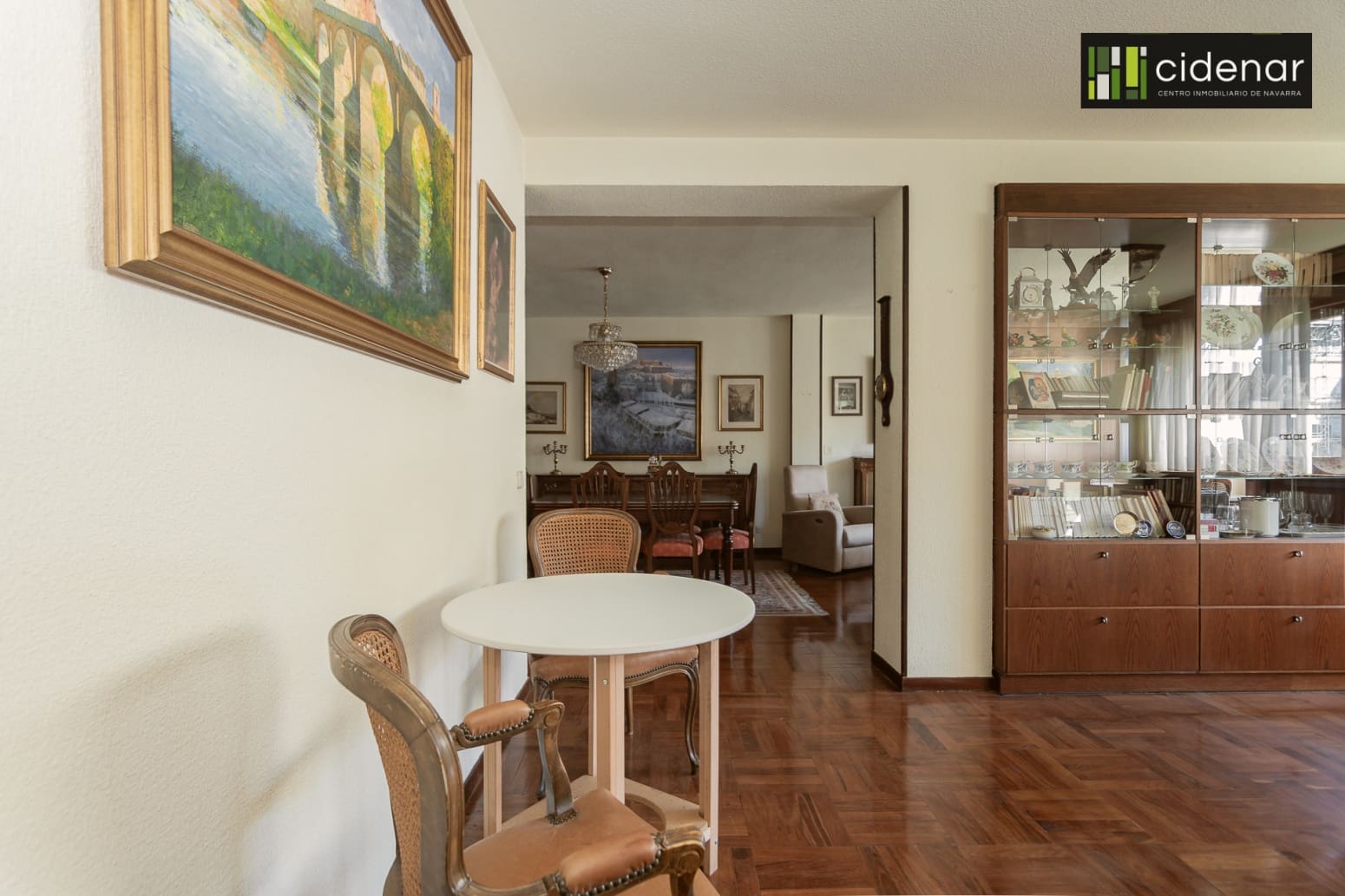5 bedroom Flat for sale in Pamplona / Iruna with garage - € 576,000 (Ref: 10164722)