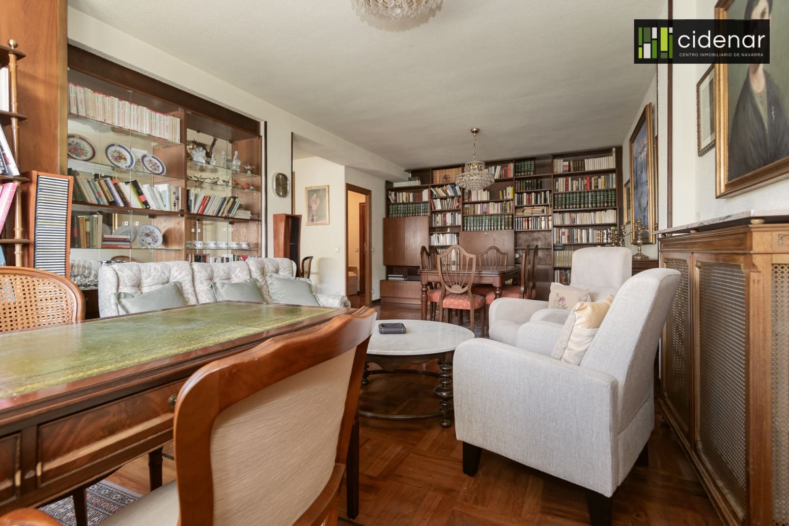 5 bedroom Flat for sale in Pamplona / Iruna with garage - € 576,000 (Ref: 10164722)