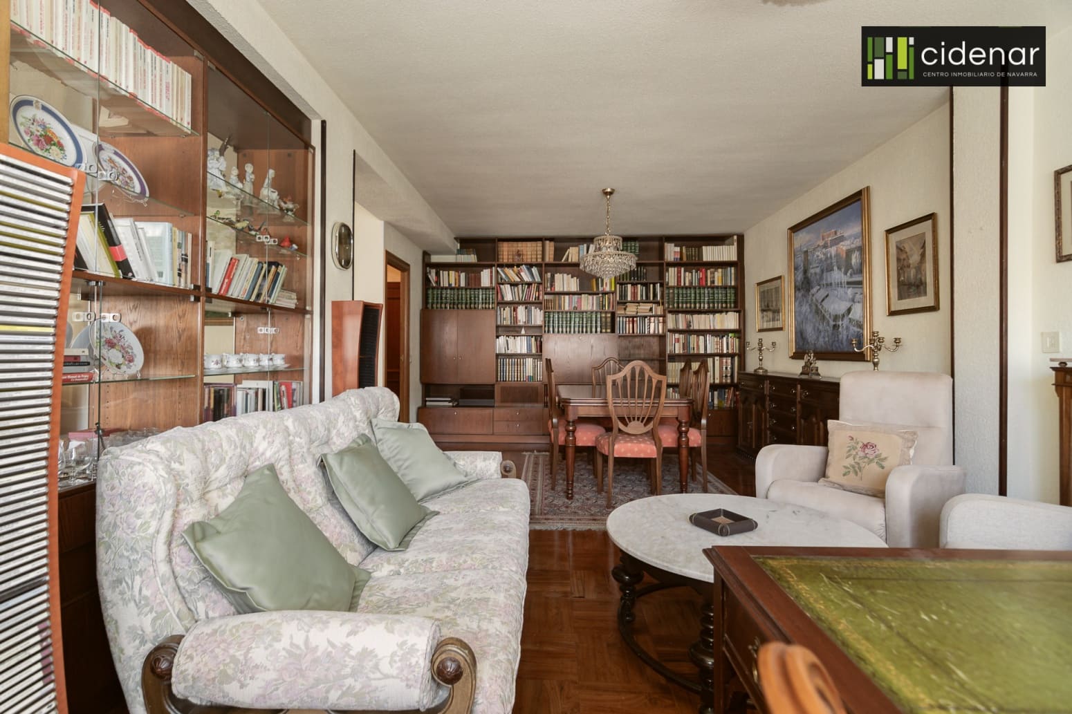 5 bedroom Flat for sale in Pamplona / Iruna with garage - € 576,000 (Ref: 10164722)