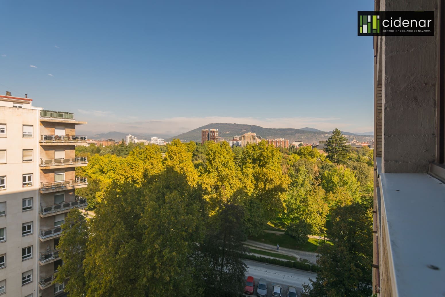 5 bedroom Flat for sale in Pamplona / Iruna with garage - € 576,000 (Ref: 10164722)
