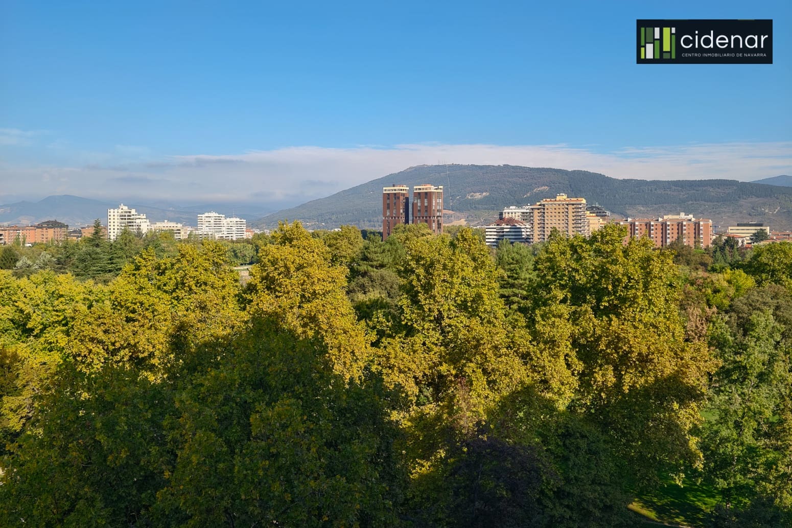 5 bedroom Flat for sale in Pamplona / Iruna with garage - € 576,000 (Ref: 10164722)