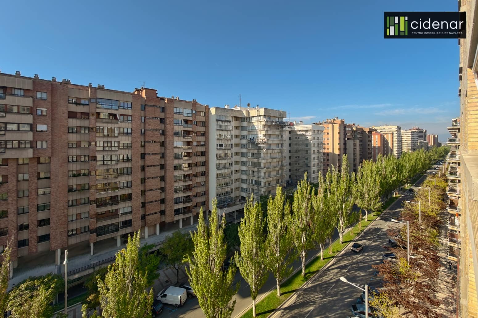 5 bedroom Flat for sale in Pamplona / Iruna with garage - € 576,000 (Ref: 10164722)