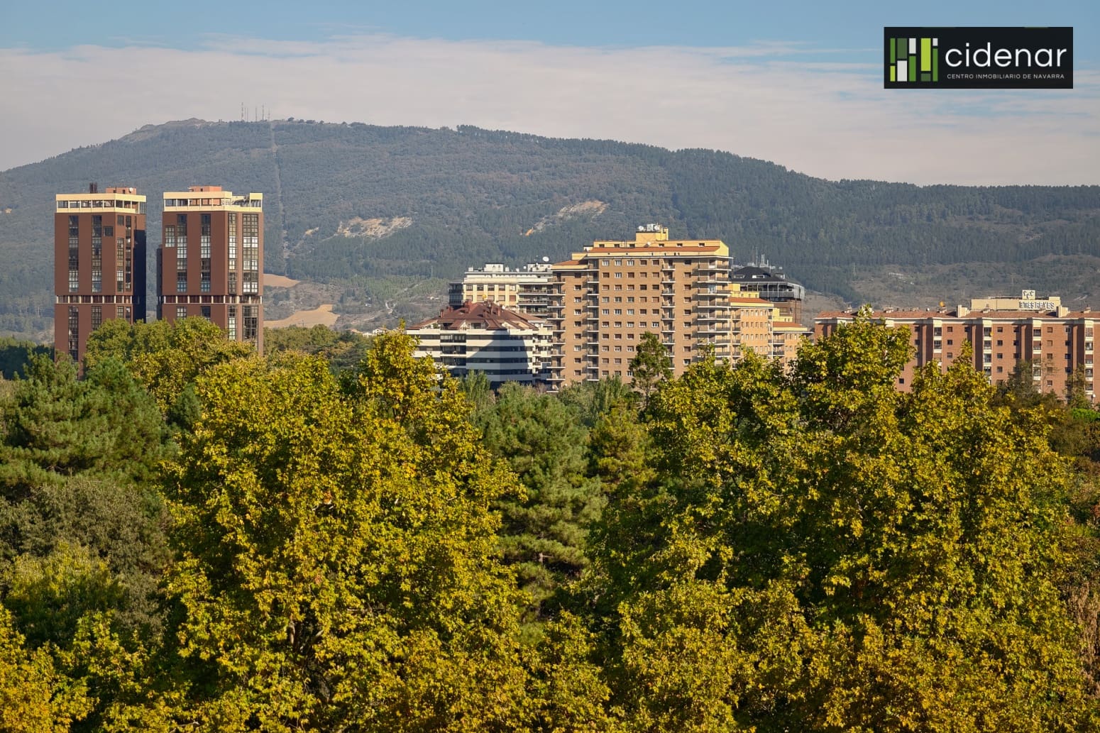 5 bedroom Flat for sale in Pamplona / Iruna with garage - € 576,000 (Ref: 10164722)