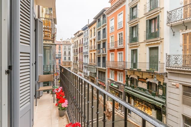 5 soveværelse Lejlighed til salg i Pamplona / Iruña - € 450.000 (Ref: 10166238)