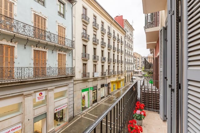 5 soveværelse Lejlighed til salg i Pamplona / Iruña - € 450.000 (Ref: 10166238)