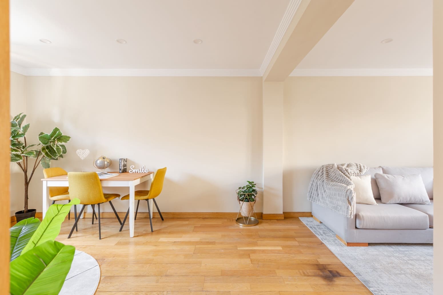 2 bedroom Flat for sale in Pamplona / Iruna - € 249,900 (Ref: 10168311)