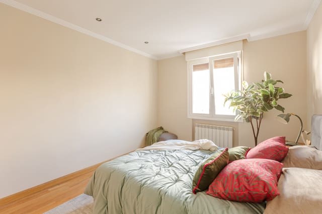 2 sypialnia Mieszkanie na sprzedaż w Pampeluna - 249 900 € (Ref: 10168311)