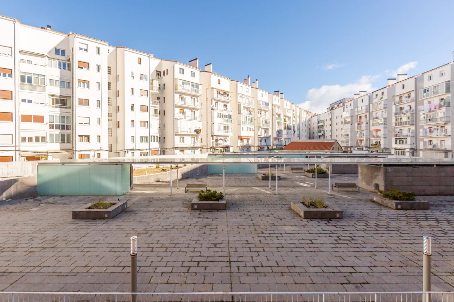 2 bedroom Flat for sale in Pamplona / Iruna - € 249,900 (Ref: 10168311)