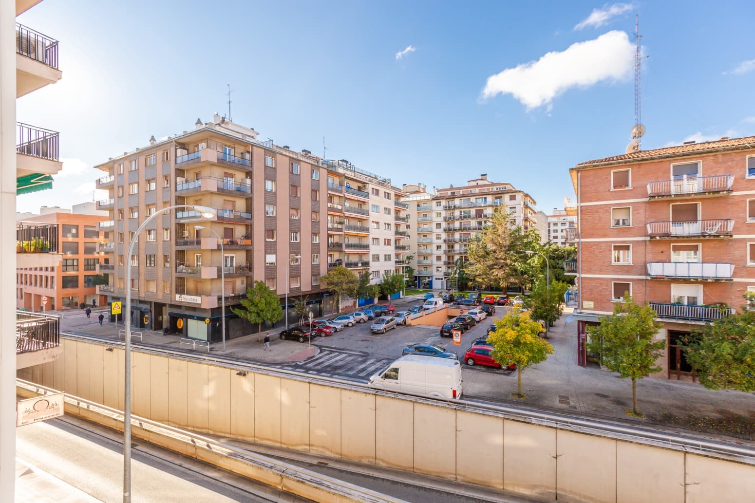2 bedroom Flat for sale in Pamplona / Iruna - € 249,900 (Ref: 10168311)