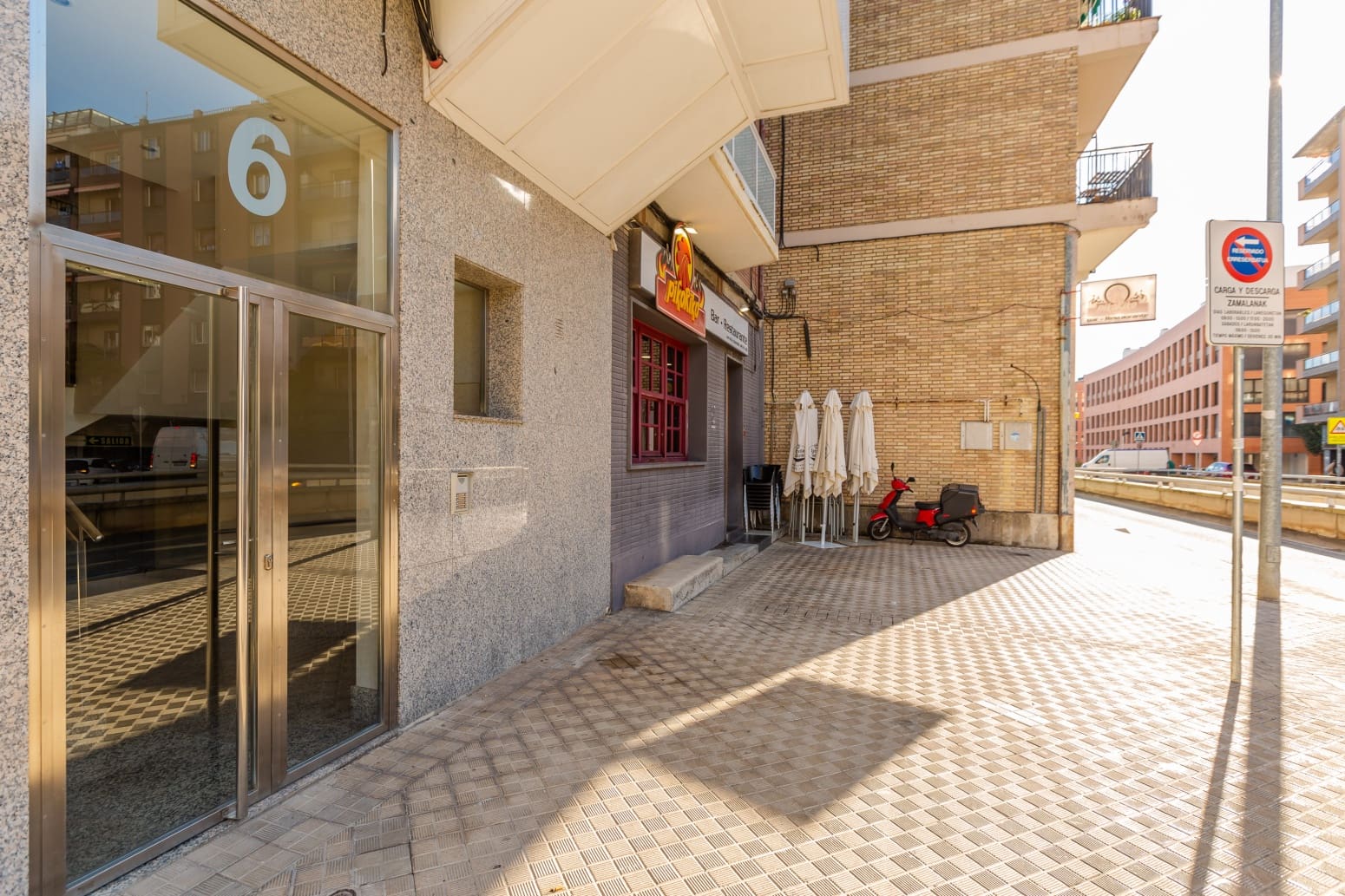 2 bedroom Flat for sale in Pamplona / Iruna - € 249,900 (Ref: 10168311)