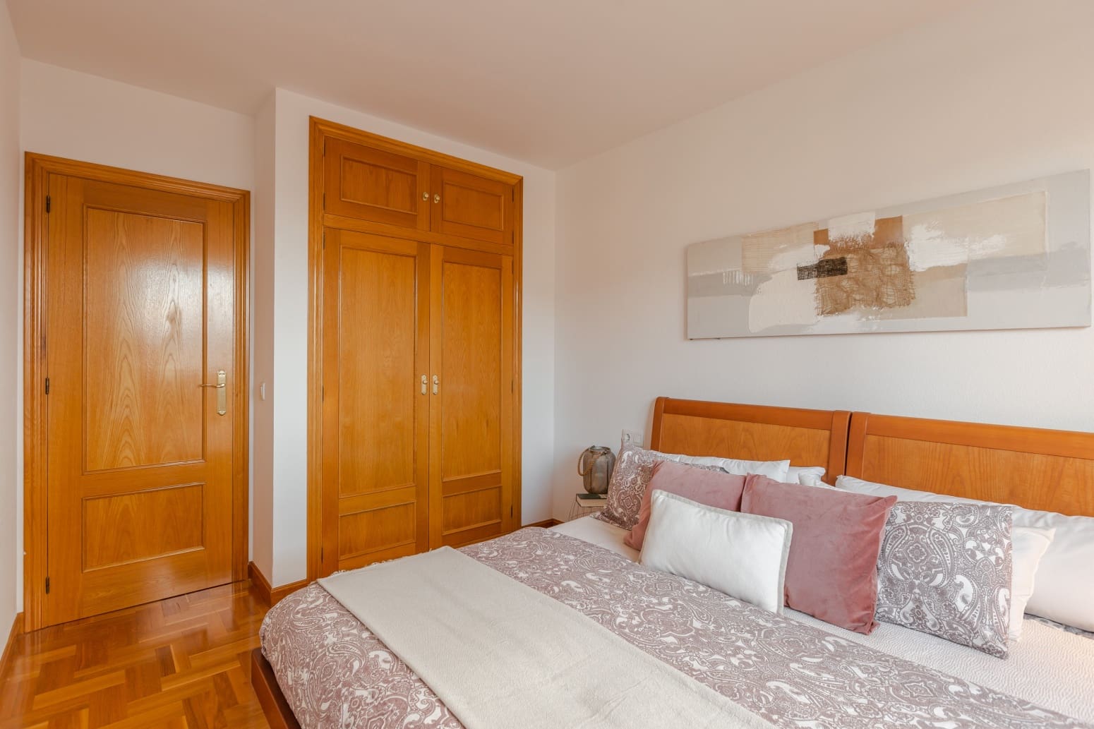 2 slaapkamer Flat te koop in Pamplona met garage - € 259.900 (Ref: 10174463)