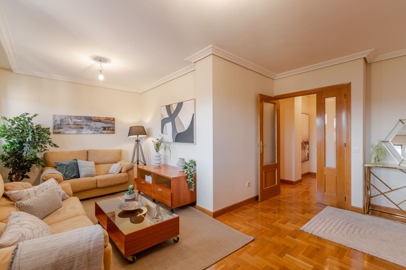 2 slaapkamer Flat te koop in Pamplona met garage - € 259.900 (Ref: 10174463)