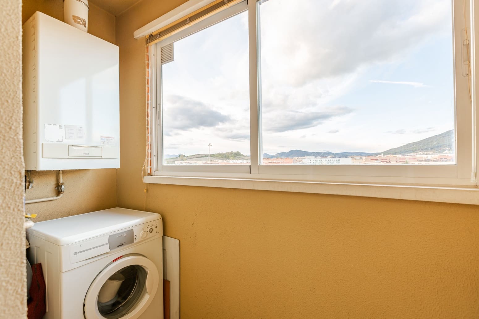 2 slaapkamer Flat te koop in Pamplona met garage - € 259.900 (Ref: 10174463)