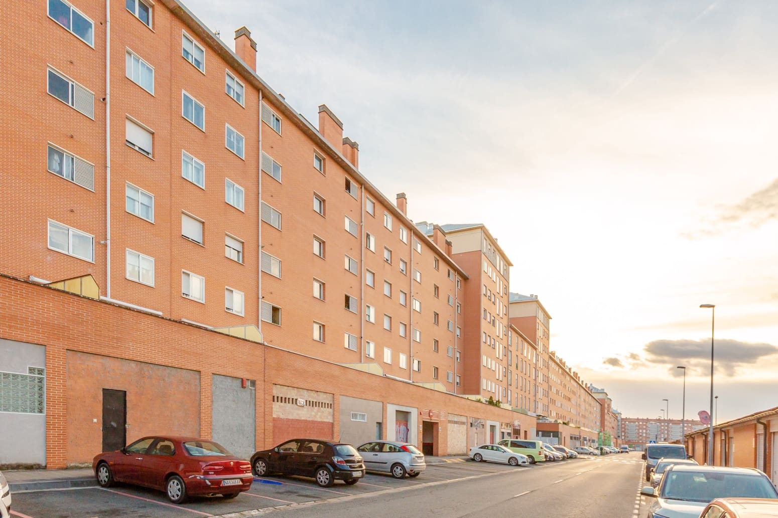 2 slaapkamer Flat te koop in Pamplona met garage - € 259.900 (Ref: 10174463)