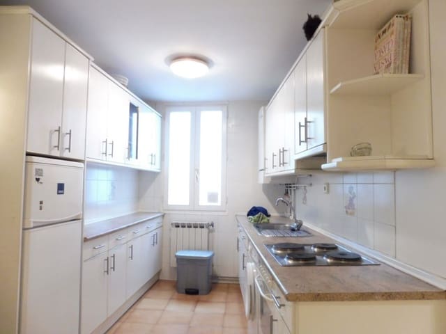 Piso de 1 habitación en Pamplona / Iruña en alquiler - 695 € (Ref: 5091412)